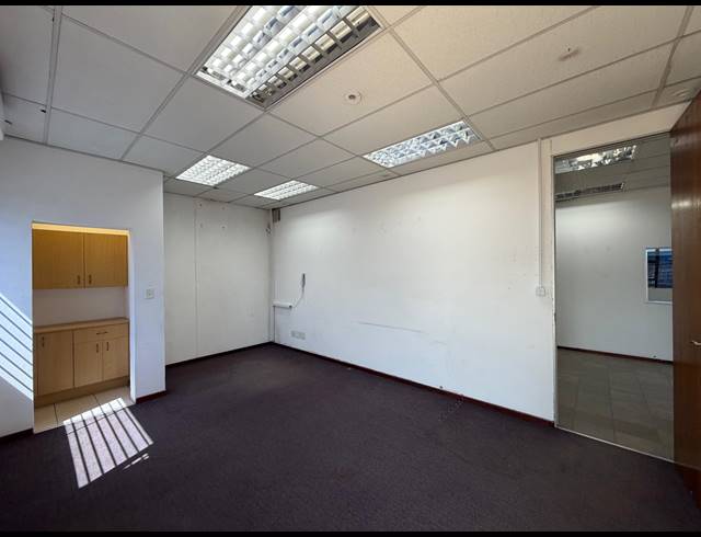 375M² WAREHOUSE TO LET IN BARBEQUE DOWNS